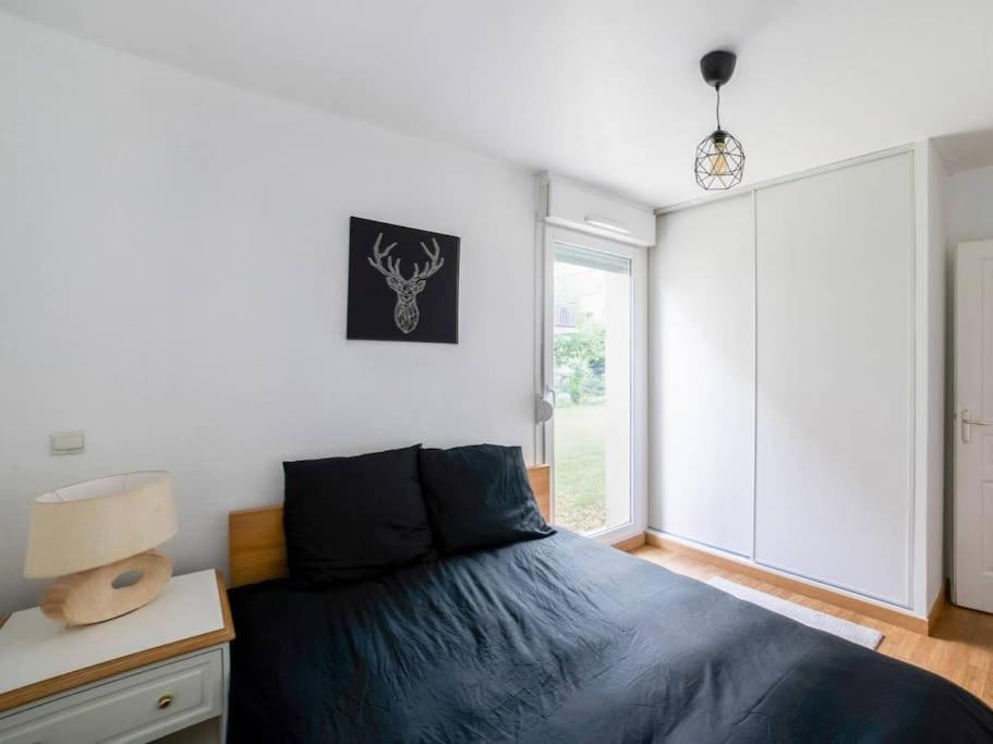 Les Paves De Prague - Appartement Pour 4 A 10 Minutes De Disneyland Paris Монтеврен Екстериор снимка